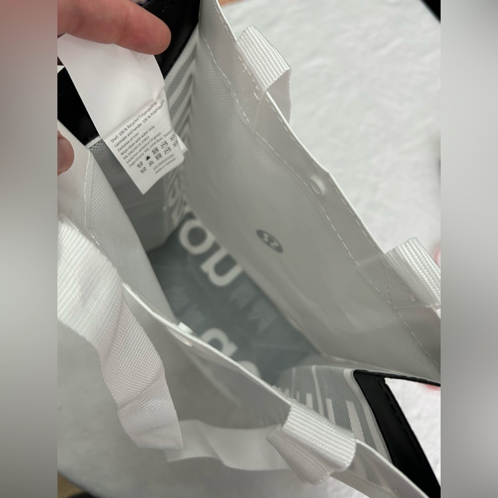 Lululemon White/Black Reusable Tote Bag with snap - Picture 4 of 4